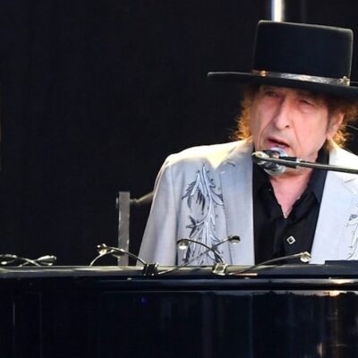 Bob Dylan Scheduled to Bring His Never Ending Tour to Phoenix and Tucson in March