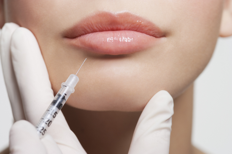 Arizona Senate Panel Approves Bill to Allow Dentists To Preform Cosmetic Botox Treatments