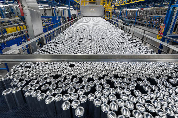 Beverage Can Manufacturer To Close Phoenix Plant