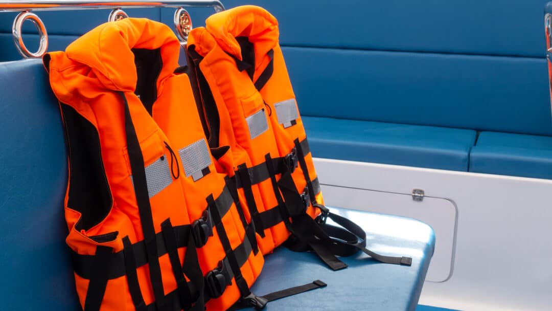 Two Injured After High-Speed Boat Crash at Lake Havasu Event
